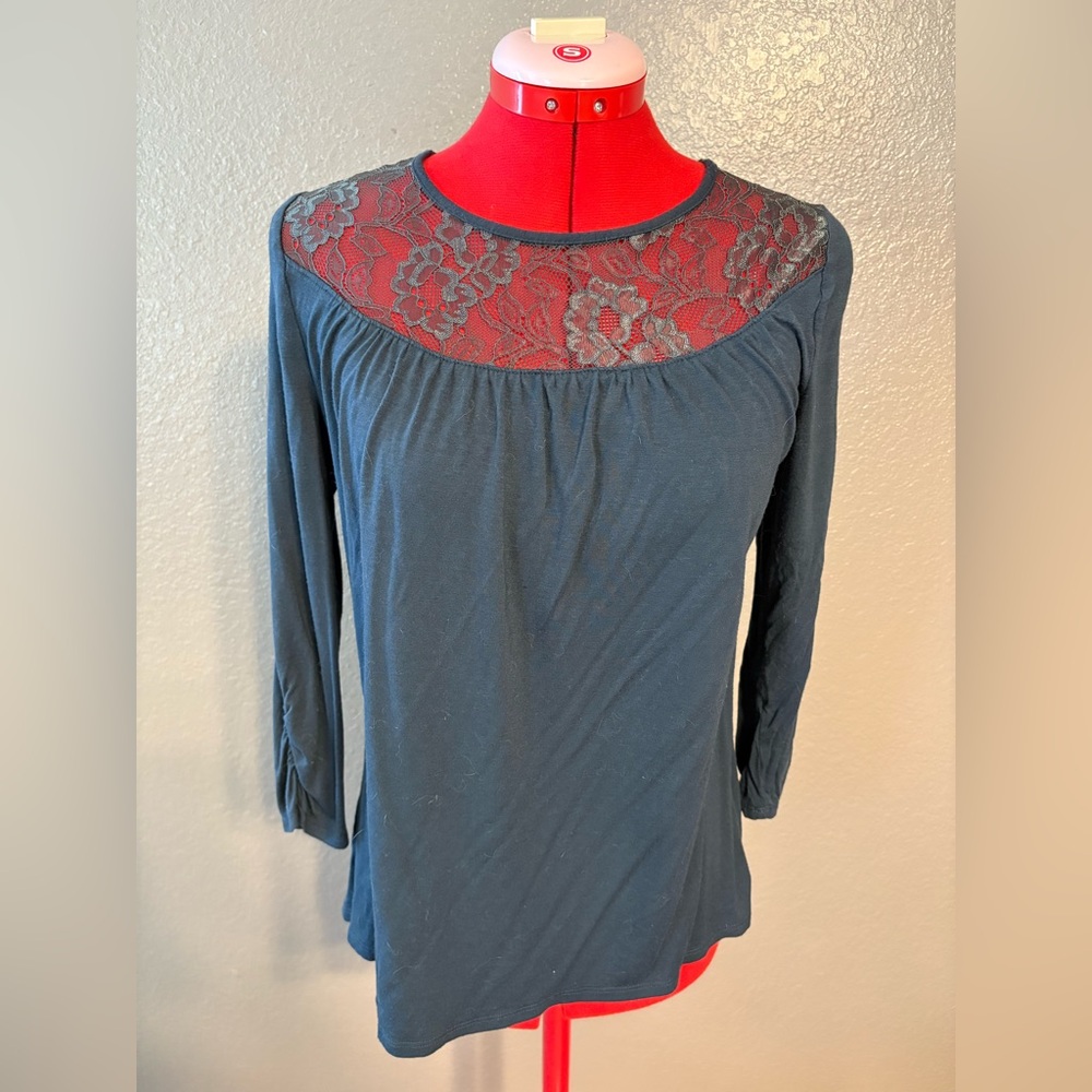 Maurice’s blue lace trim shirt